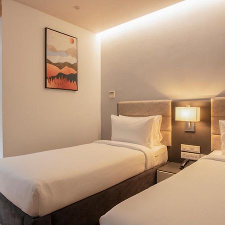 Northway Hotel Visakhapatnam Eksteriør billede