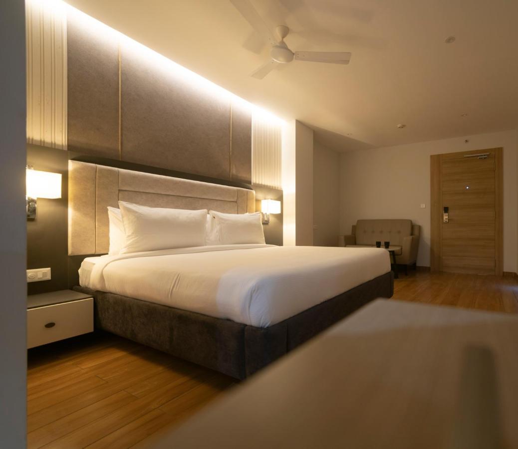 Northway Hotel Visakhapatnam Eksteriør billede